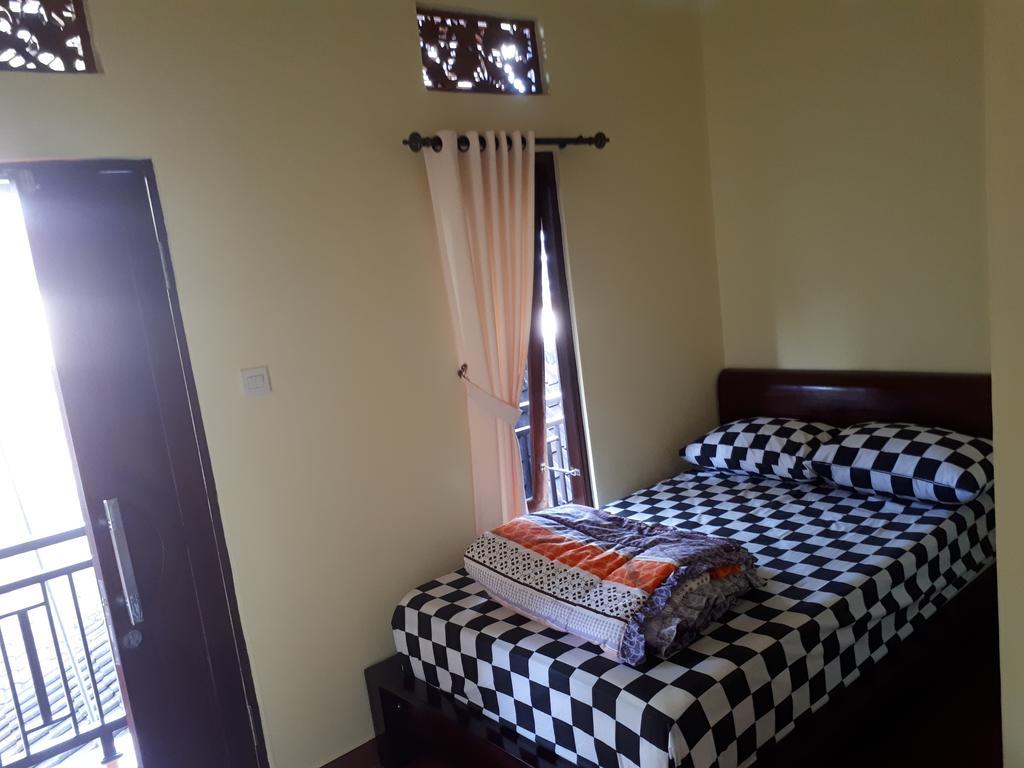 Indy House Otel Ubud Dış mekan fotoğraf